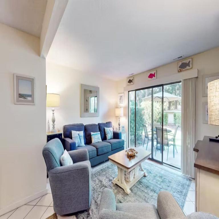 Walk to the Beach and Coligny!, Hilton Head Island