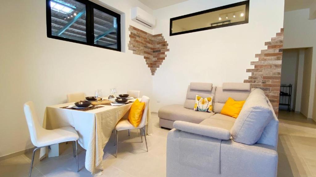 Urban Suites - Apartament - 2