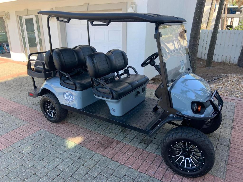 Already There, Destin