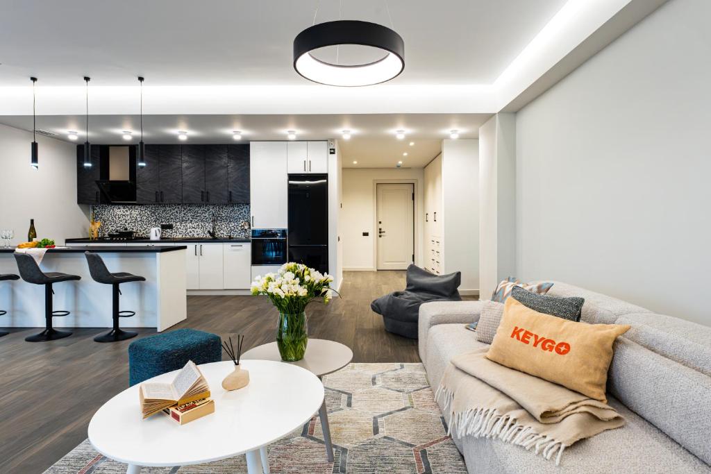 Apartment KeyGo #0124 is the key to a comfortable location, Jerevan