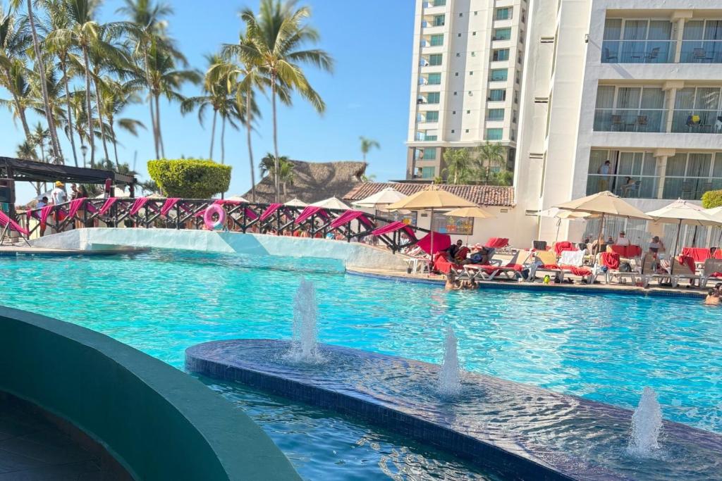 Exclusive Beach Access & Amenities!, Puerto Vallarta