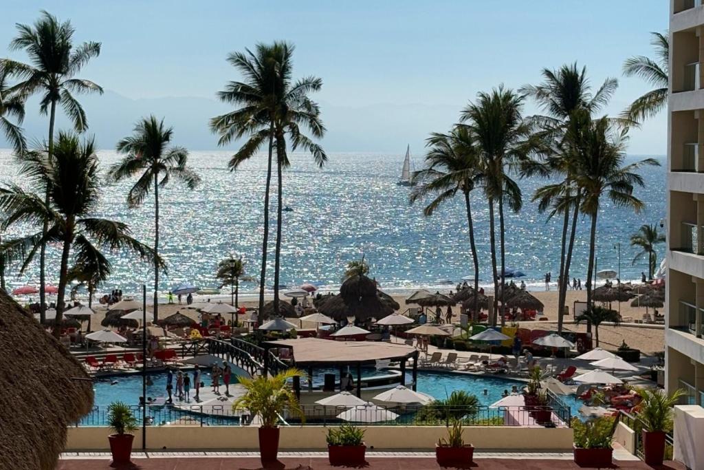 Partial View, WiFi & Hotel Amenities! - 5