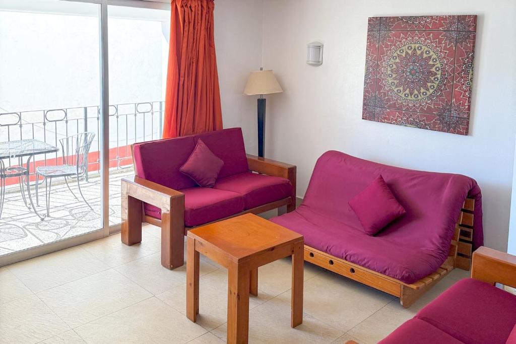Spacious, comfortable, and with beach access! - 2