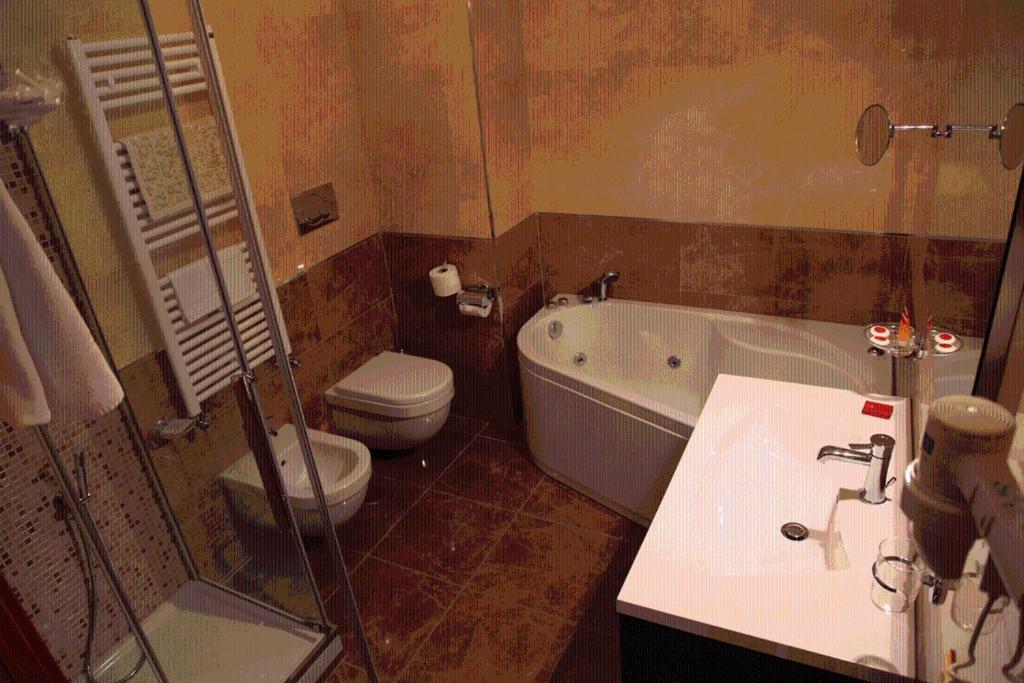 Hotel Ristorante Al Boschetto photo