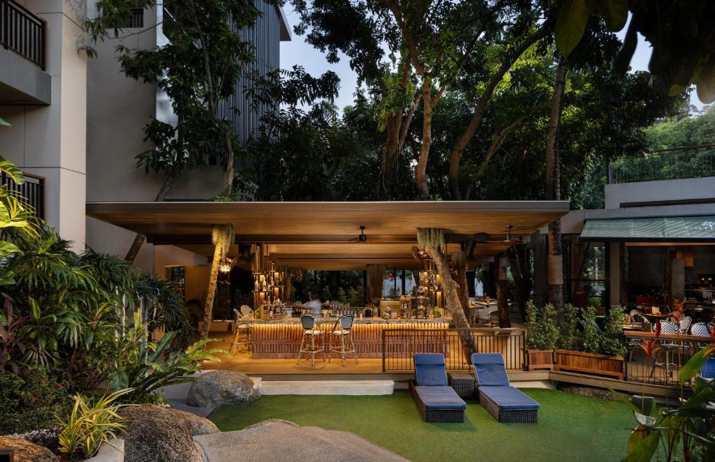 Restaurant, Novotel Phuket Kata Avista Resort and Spa in Phuket