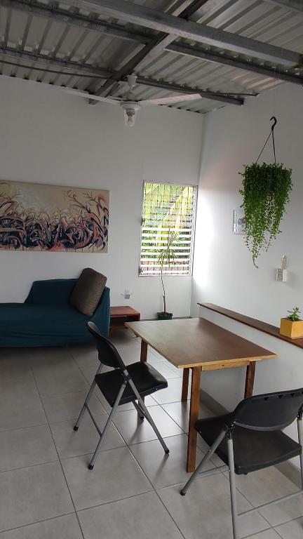 Apartment at Abacaxi Artspace, Managua
