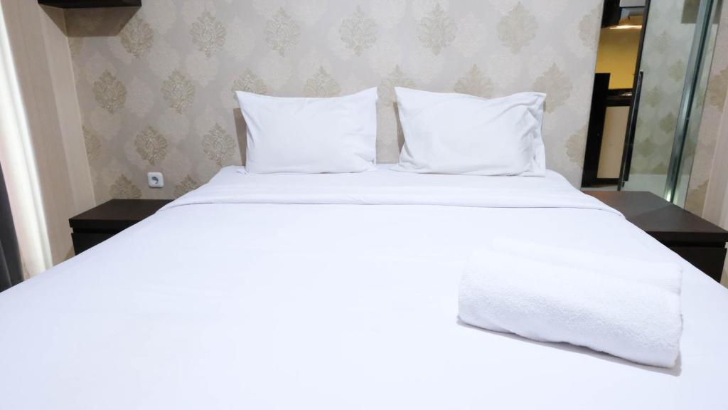 Comfy and Tidy Studio at Orchard Supermall Mansion Apartment By Travelio, Surabaja