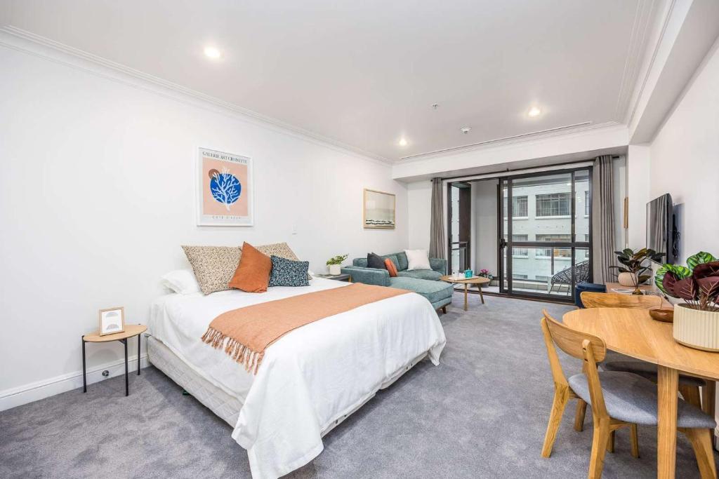 Studio Escape with Pool, Gym & Free Parking in CBD, Auckland