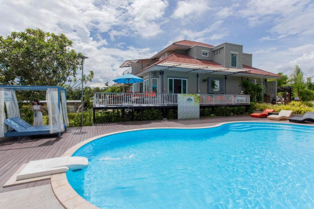 วิลลา 6 ห้องนอน 4 ห้องน้ำส่วนตัว ขนาด 1000 ตร.ม. – แม่โจ้ (Le Best Pool Villa Chiangmai)