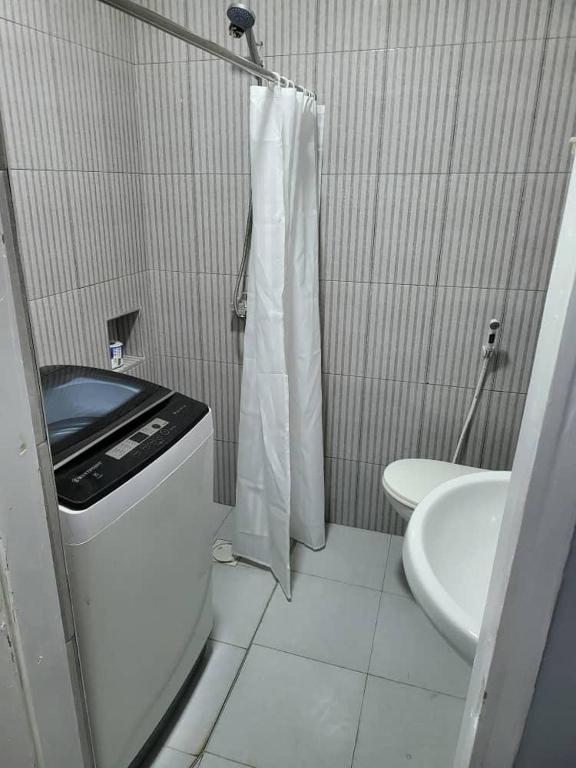 Salim, Dar es Salaam