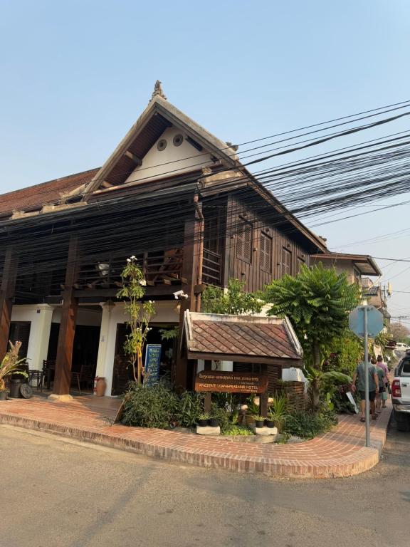 ancient, Luang Prabang