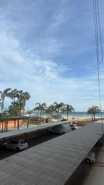 A primera línea de playa, Playa de Gandia