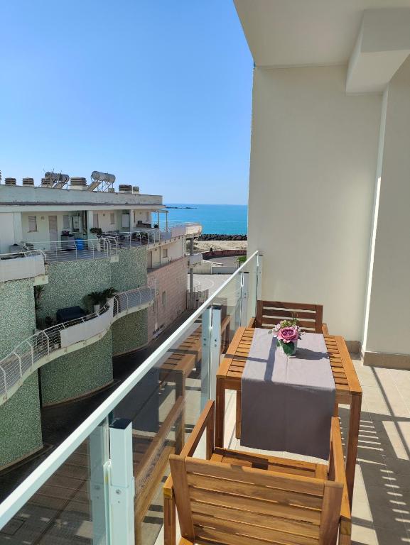 AGM Suite Fiumicino Airport Faro 10 - 3