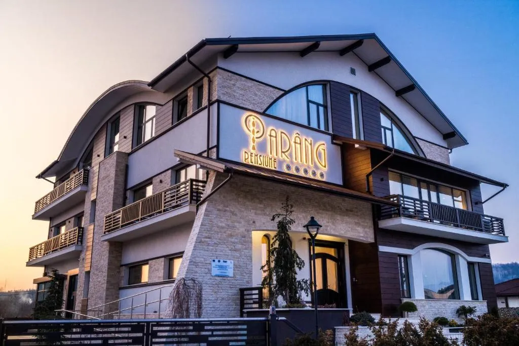 Pensiunea Parâng, hotel v destinaci Târgu Jiu