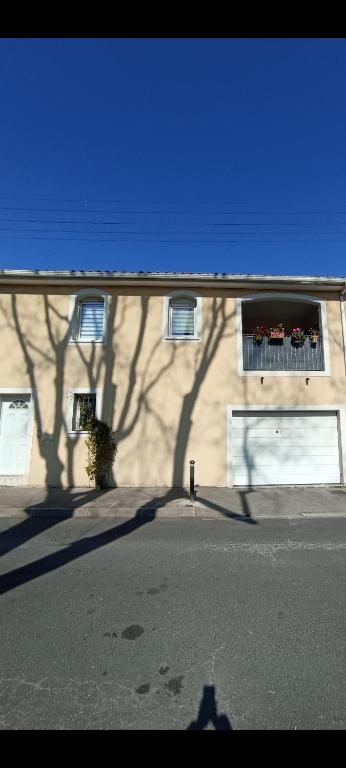 Mauguio-Village Apt T2 Tout Confort, Lumineux, Clim, Wifi, Balcon, parking couvert, 15 mn de la mer, de Montpellier - 4