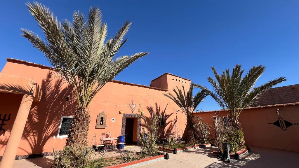 Gite d'étape nomade, Tajda