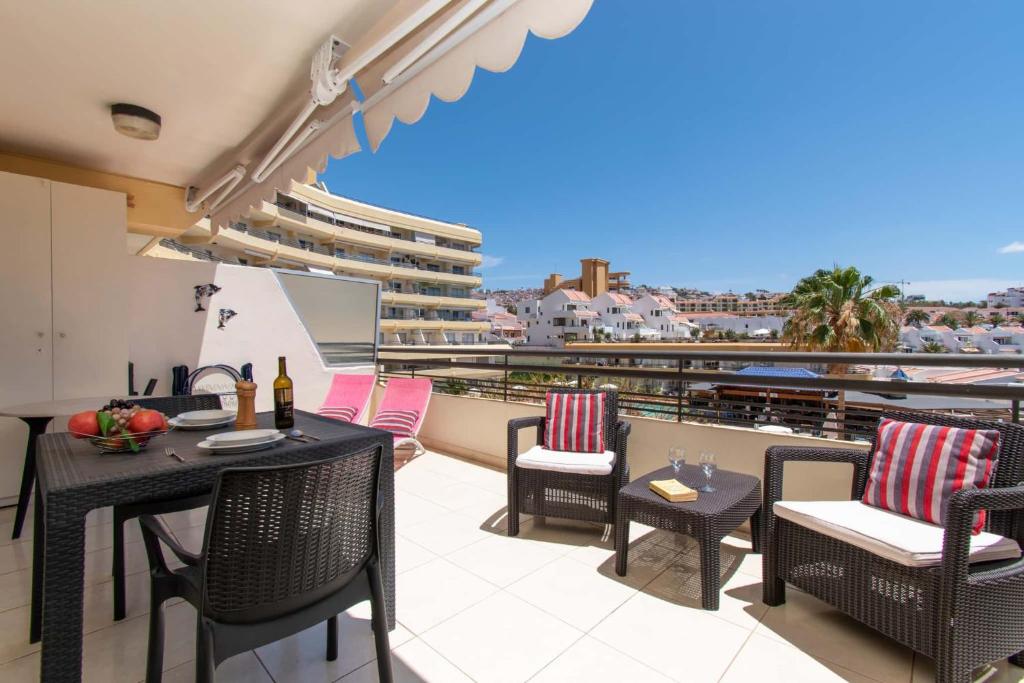 Santa Maria 30 - One Bed with pool and sea view - 2