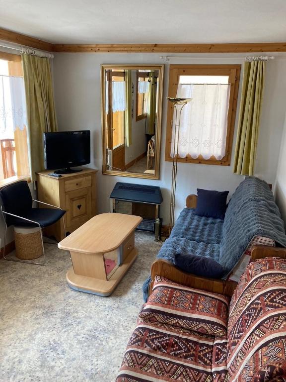 Appartement 2 étoiles en pied de pistes et au centre ville 4 personnes - 1