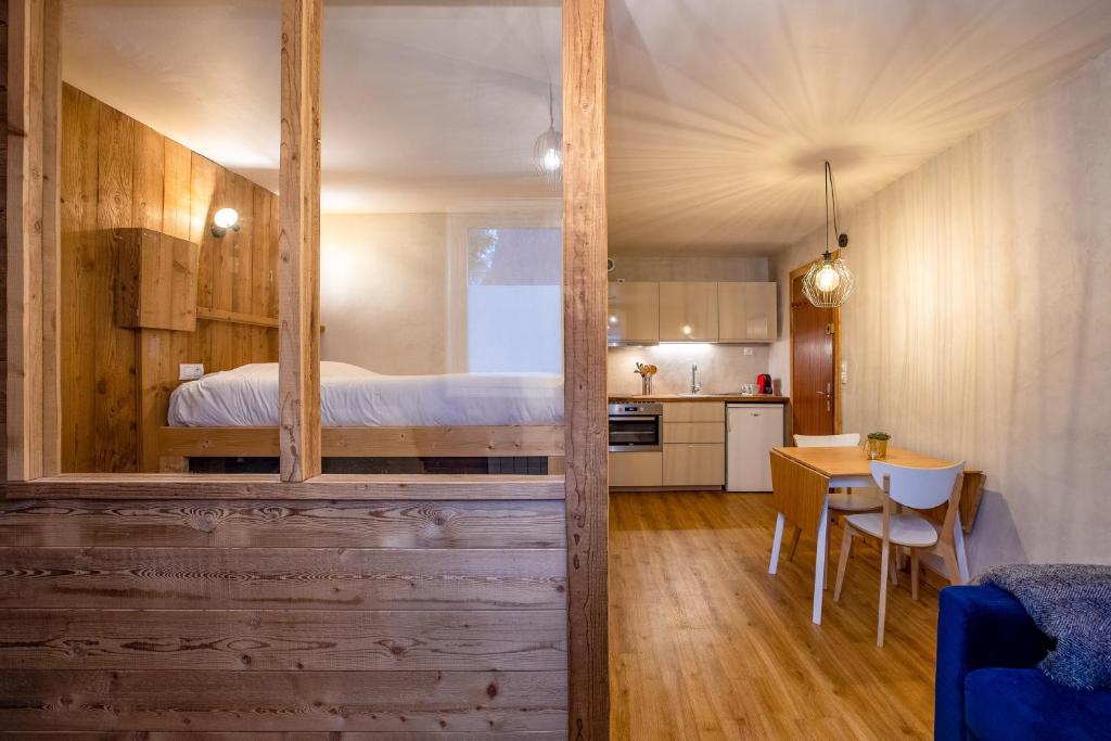 Le Cry - Cosy studio 2pax - Free Parking - 5mn City Center - 5