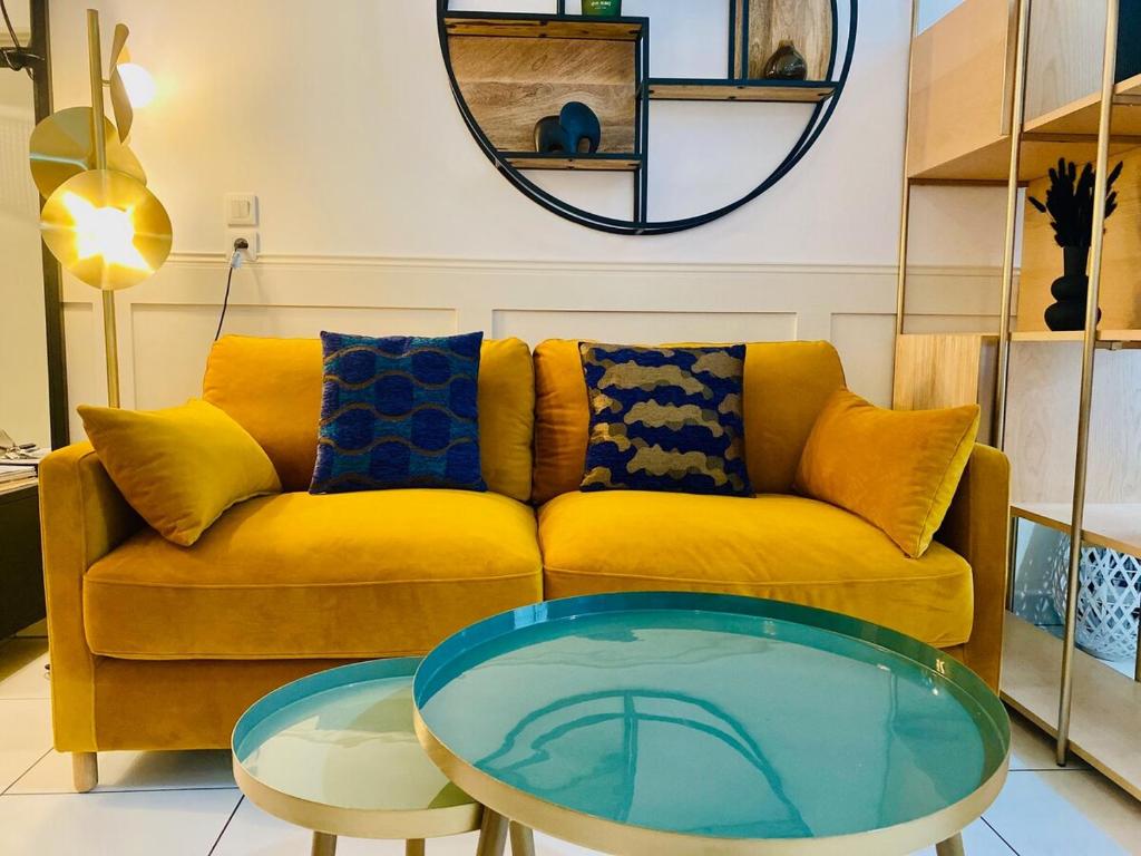 'L'Élégant' Studio Centre, Parking privé, Clim, Terrasse, Sète