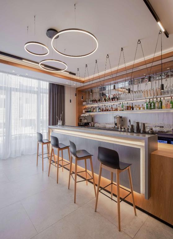 Bar/lounge