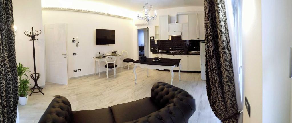 Alloggio Turistico Giulietta e ROMEO - INTERO APPARTAMENTO - Villafranca di