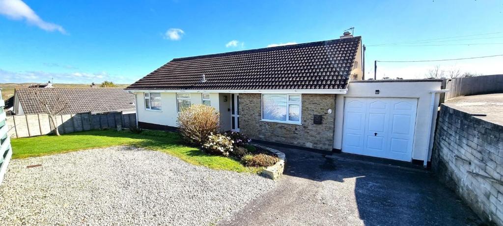 Trenare, Perranporth