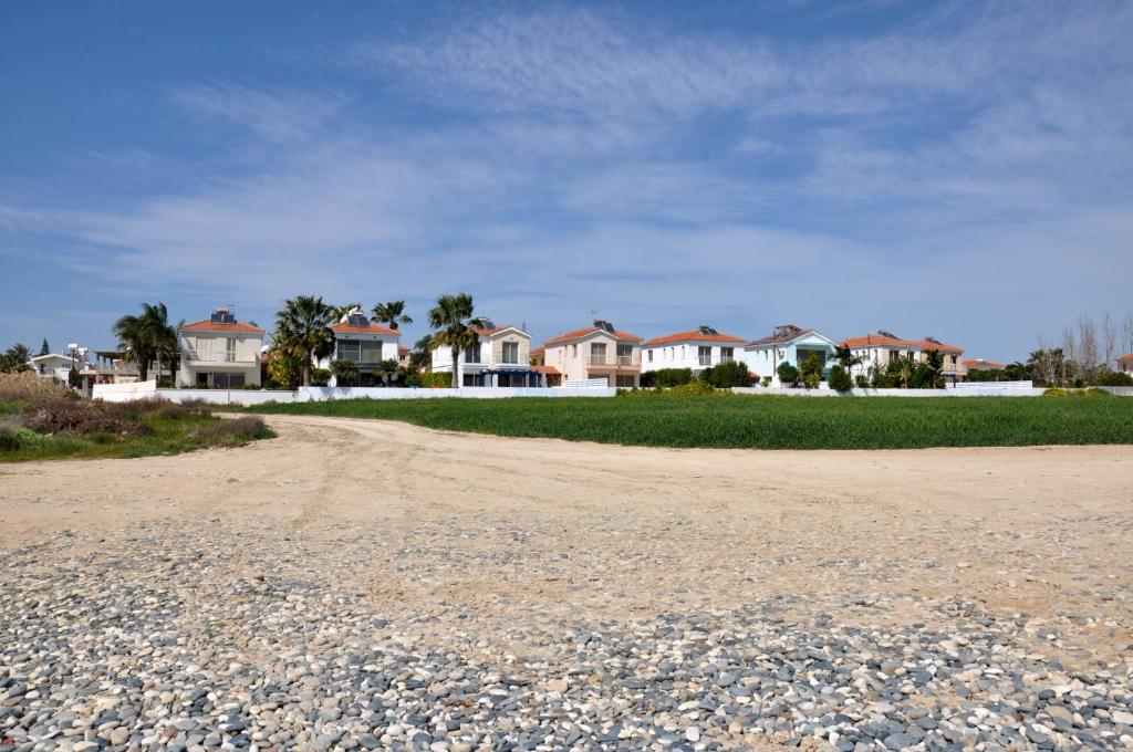 Villa Waves photo