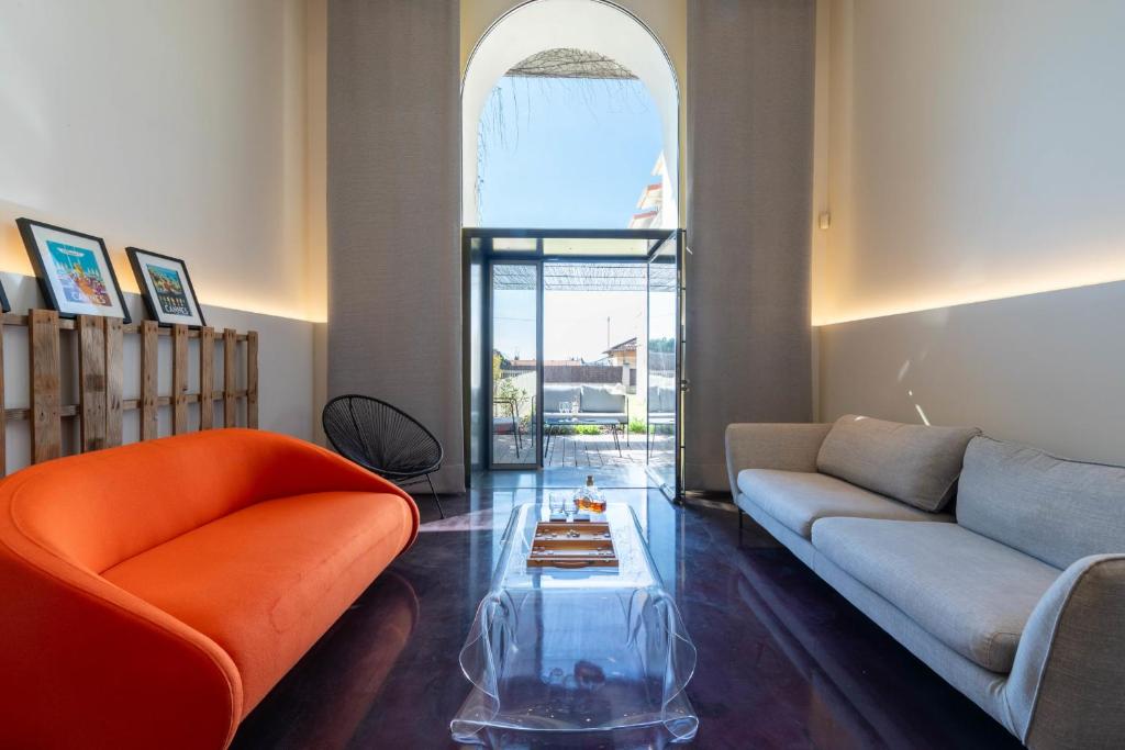 1-Br 75m Duplex with Pool - 3