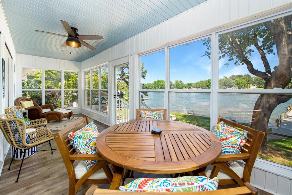 Summer STATus, Mooresville