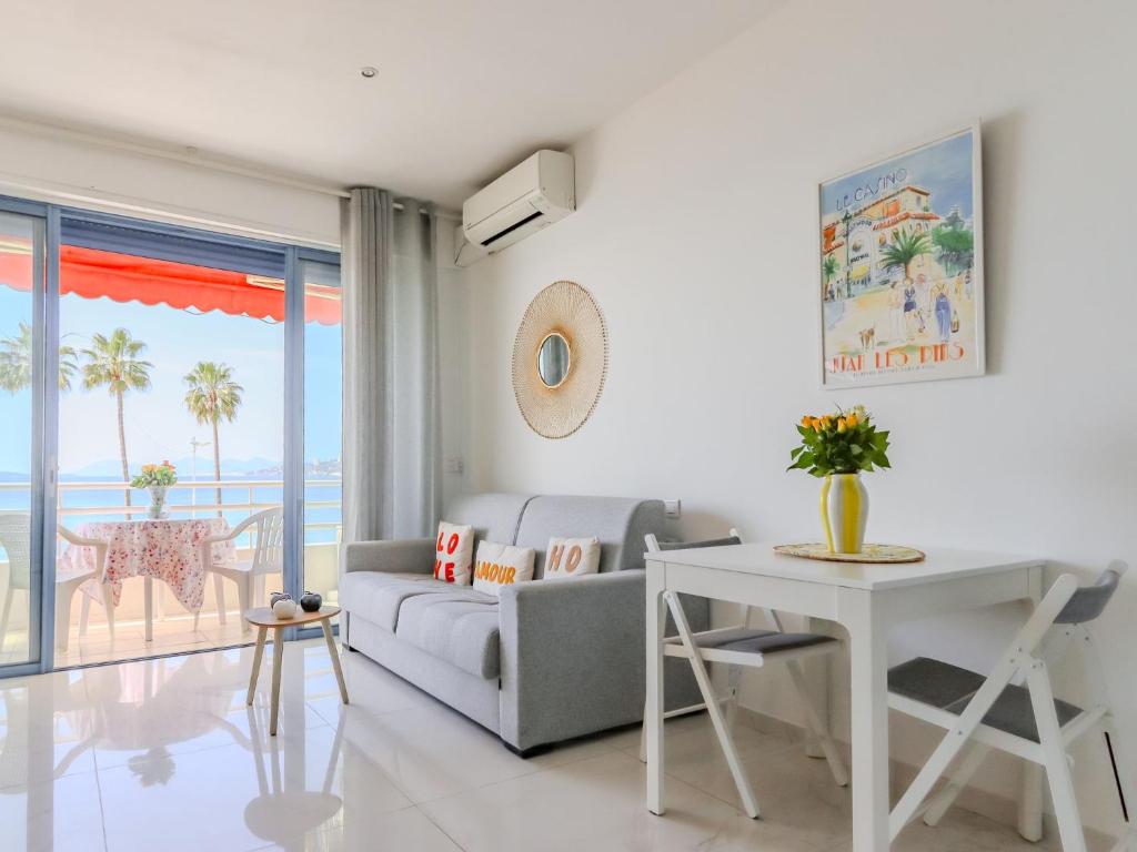 Sea view in Juan Les Pins - 2
