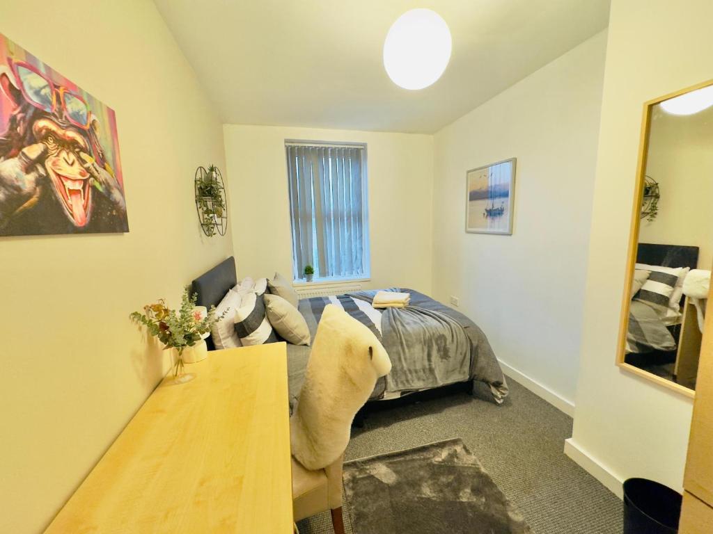 Room 3 Shared House in L7, Liverpool