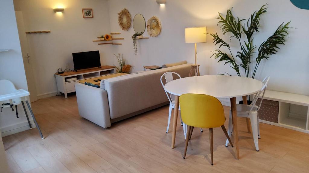 Appartement T3 au Centre ville de Pau - 2