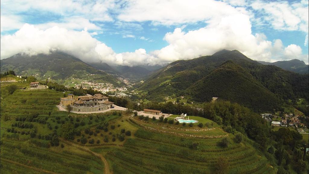 Colletto AgriBioRelais — Hotel in Adrara San Rocco