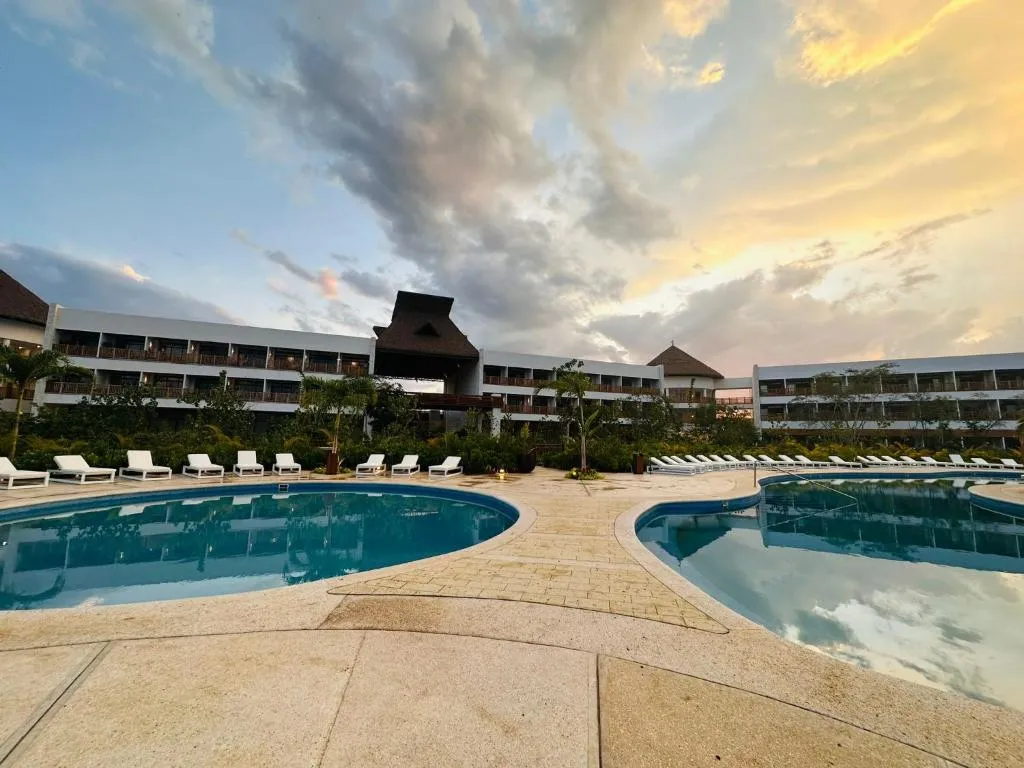 Hotel Mundo Maya Edzná, Hotel in Nohyaxché