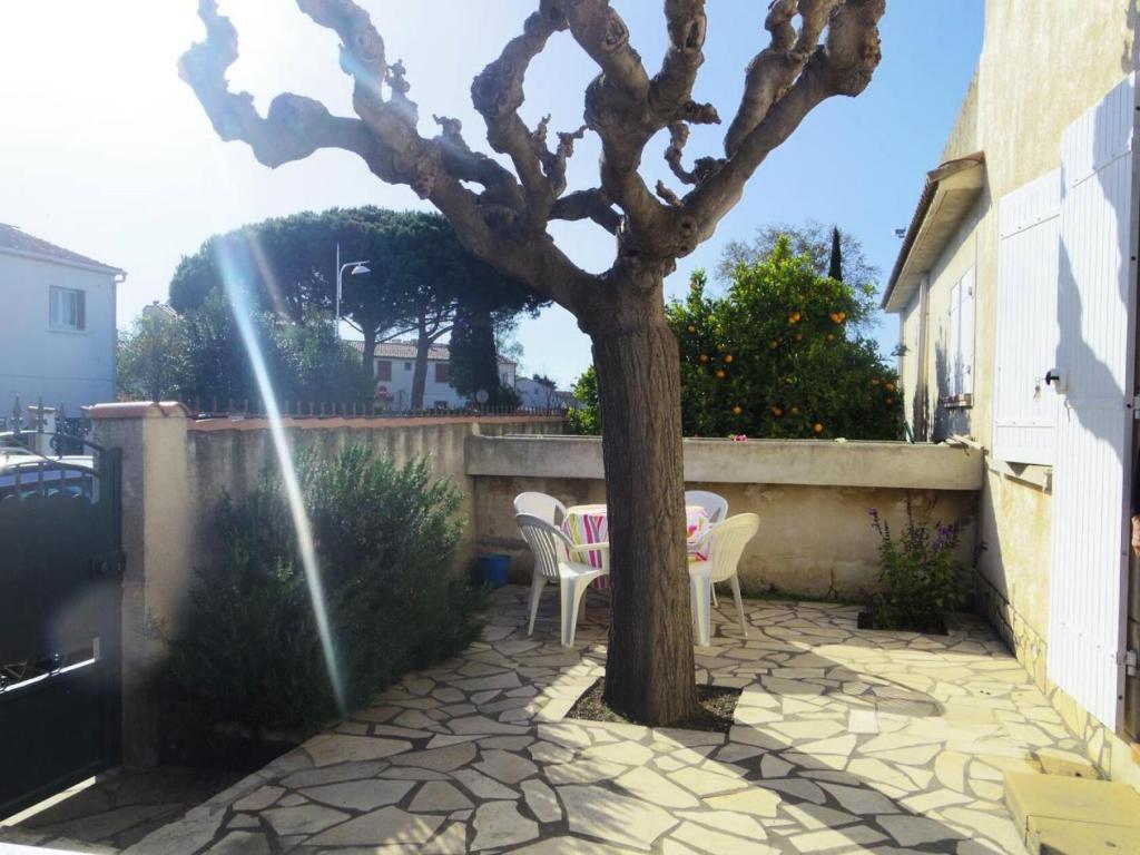 Résidence Ccamt38-aigues Mortes - Appart coeur Camargue avec Spa Aigues mortes T2 ADULTE Seulement MAE-5361 - 2