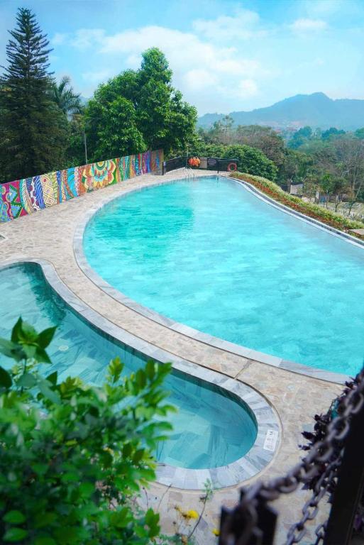 Nha Cua To - Venuestay, Tien Xuan