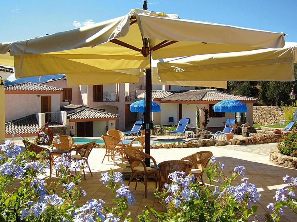 Apartment in Tanaunella Budoni with Pool - 2