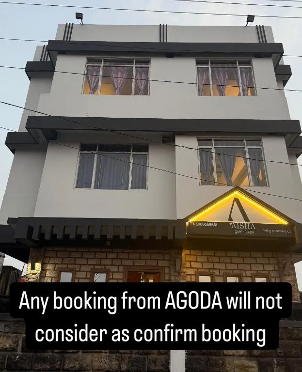 Aisha Guest House Bed & Breakfast，位于乞拉朋齐的酒店