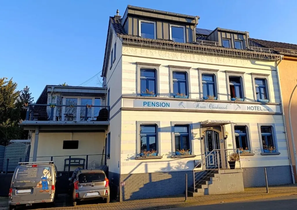 Haus Oberkassel, Hotel in Bonn