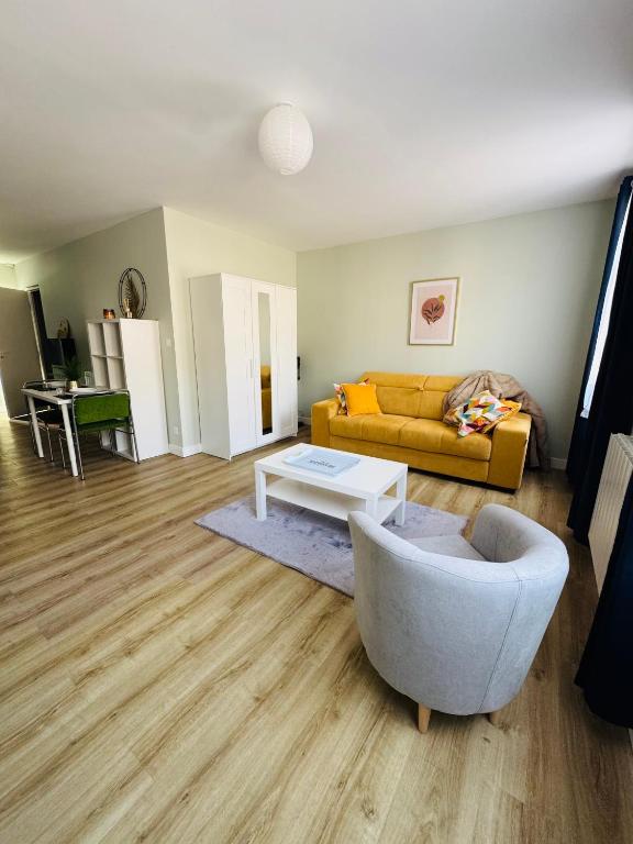 Le Gari, Limoges, Limoges