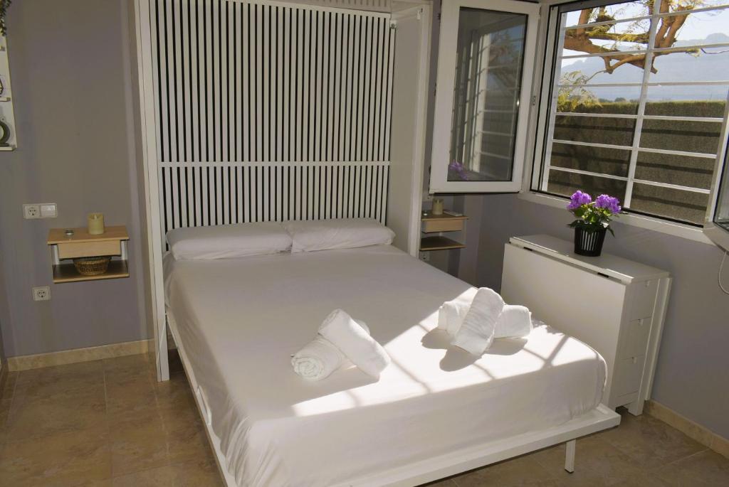 Estudio con Piscina a 80 metros de la Playa Les Deveses - Denia - 5