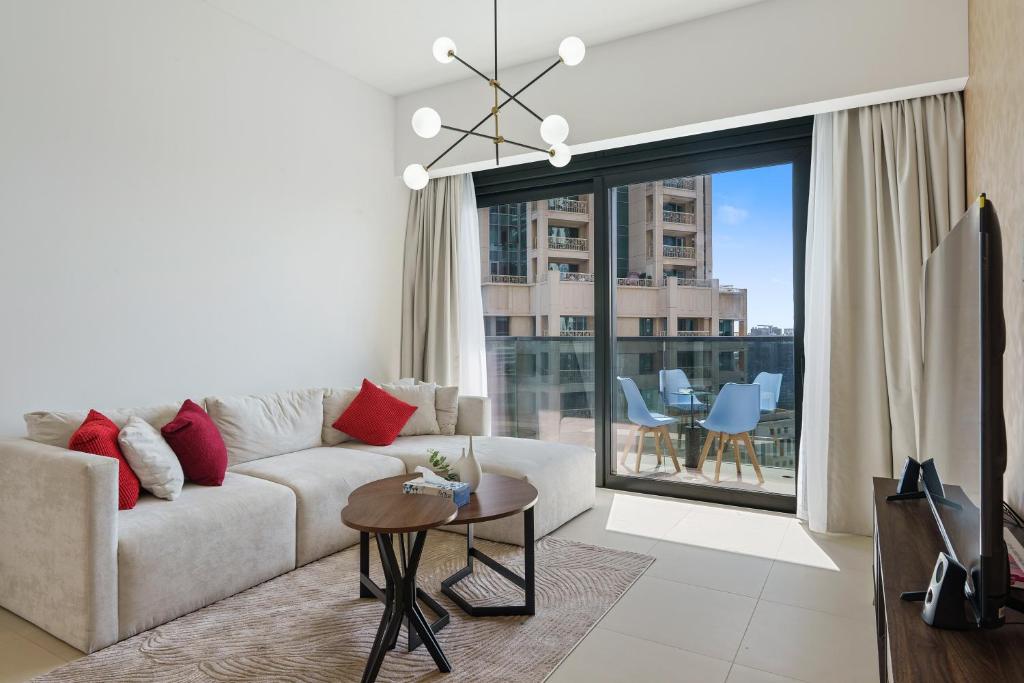 Stylish 1 Br In Downtown Near Burj Khalifa, Dubái