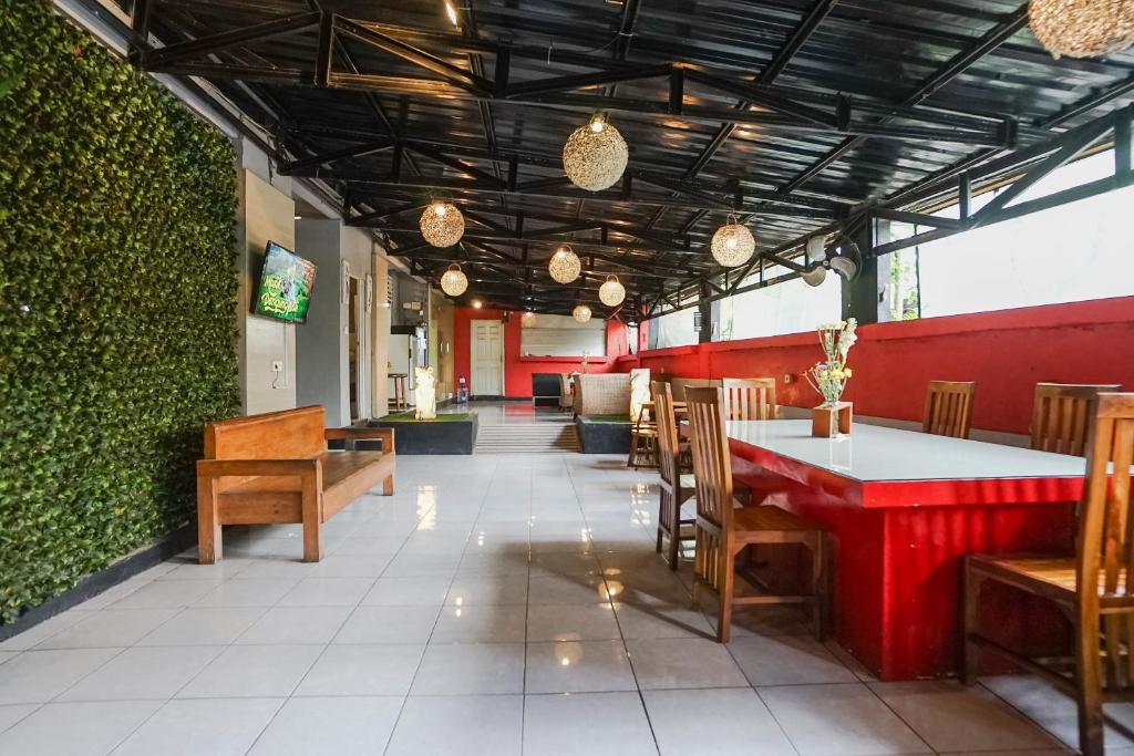 Capital O 92728 Kos 168