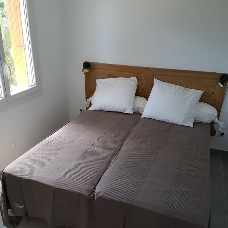 Bel appartement 2 pièces rénové proche plages rez de jardin - 4