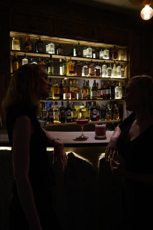 Bar/lounge