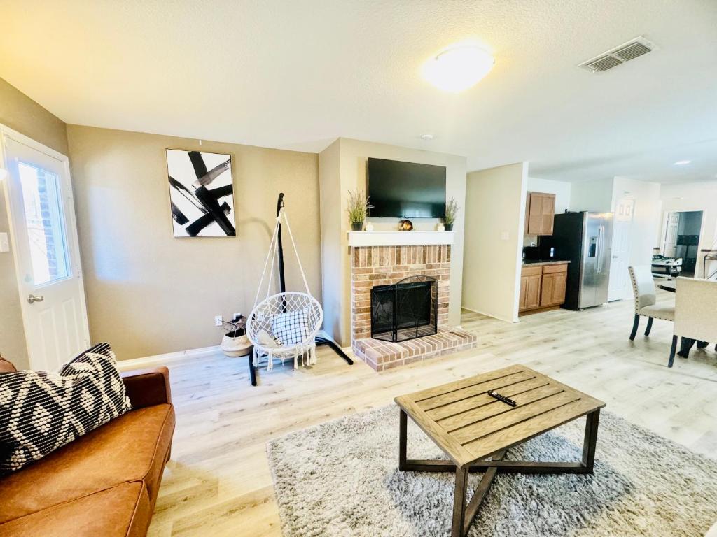Charming Frisco Escape Minutes from PGA and The Star, Frisco