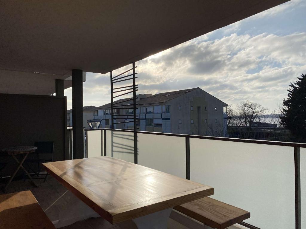 Appartement T3 moderne avec grande terrasse à Balaruc-les-Bains - FR-1-553-293 - 5