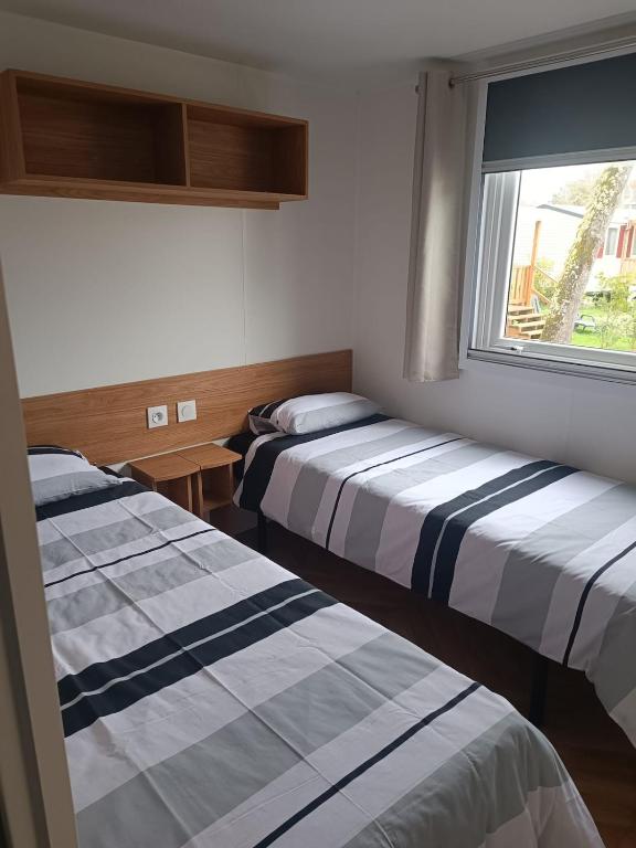 RA08 Mobilhome 6 couchages grand confort Cap Ferret - 5