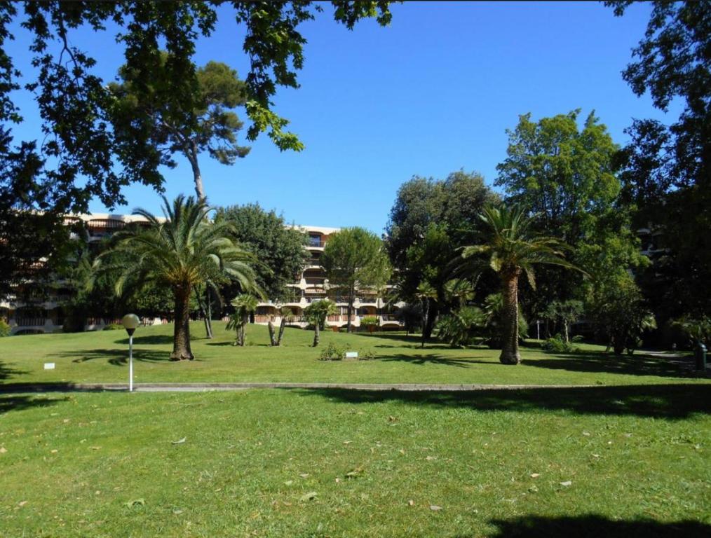 Magnifique F2 - 3 piscines - 48 m2 - 2
